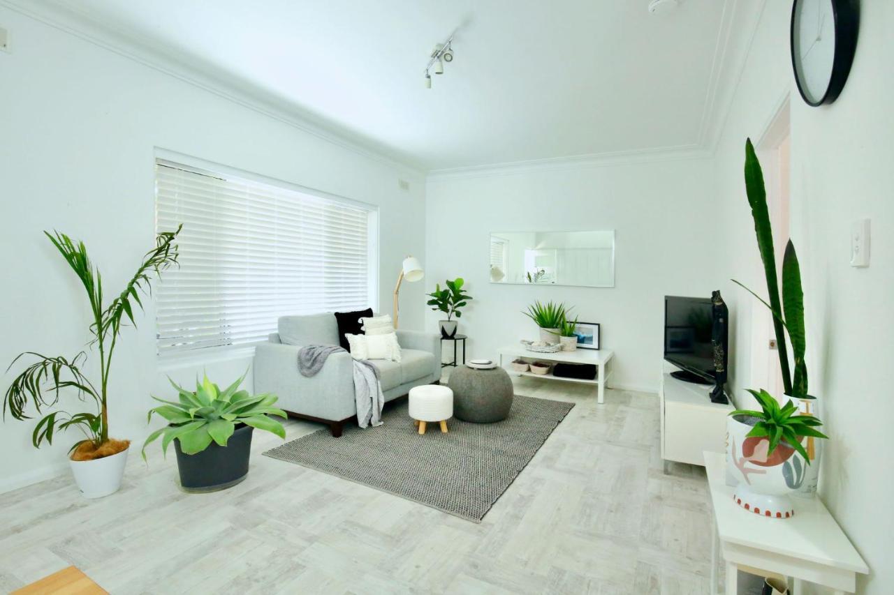 Appartamento Beautifully renovated quiet unit in Cronulla Esterno foto