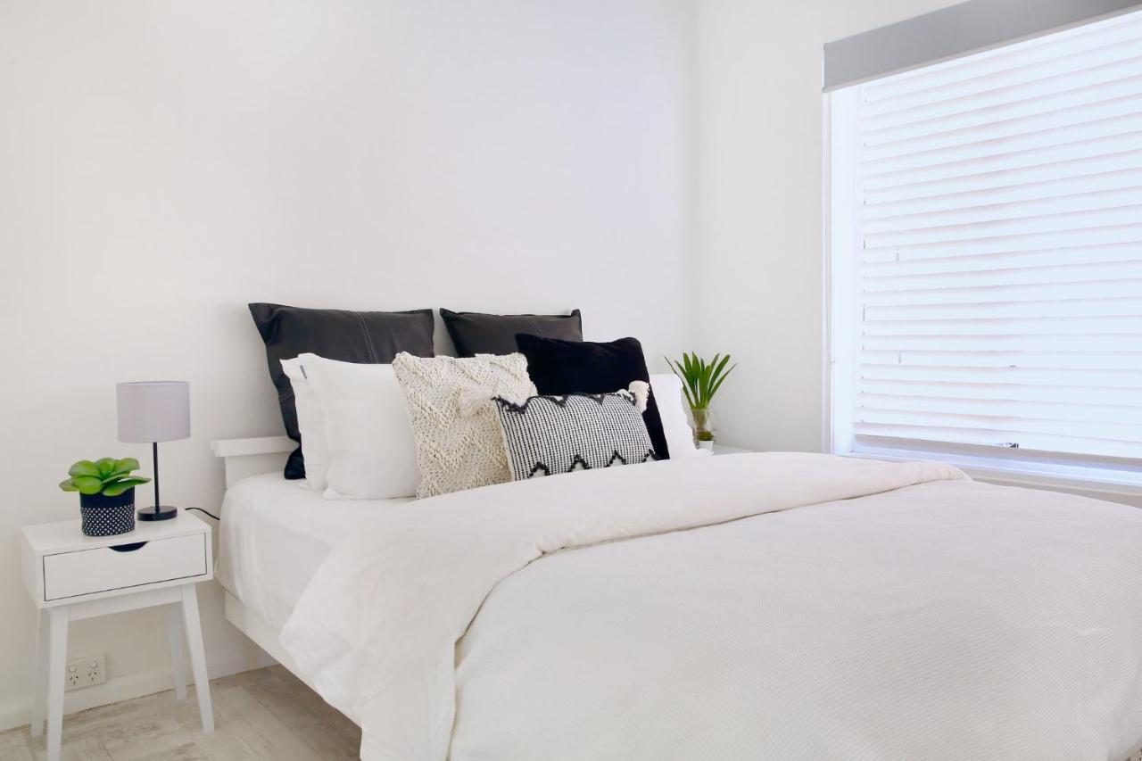 Appartamento Beautifully renovated quiet unit in Cronulla Esterno foto